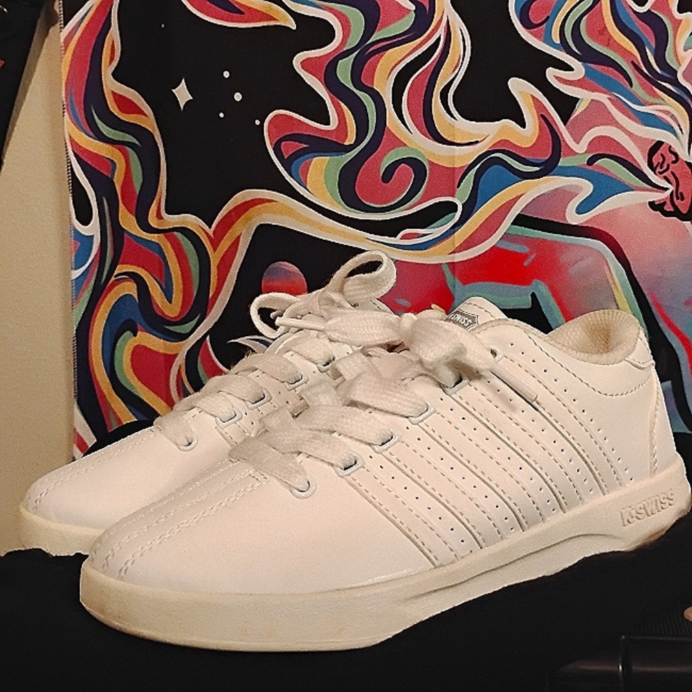 K-Swiss Classic White Sneakers Kids 3.5 Youth
